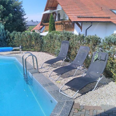 Ferienwohnung und Pension Gürtler Mohlsdorf Exterior foto